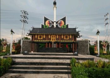 Arti dan Makna “Tingang Menteng Panujung Tarung”